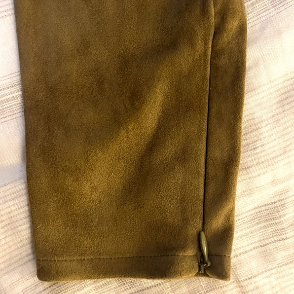 Ralph Lauren Purple Label Suede Skinny Pant. NWT. Size 2. - Picture 3 of 10